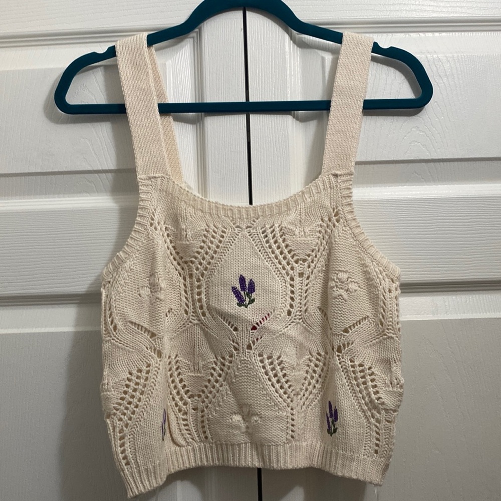 Cream knit crop top